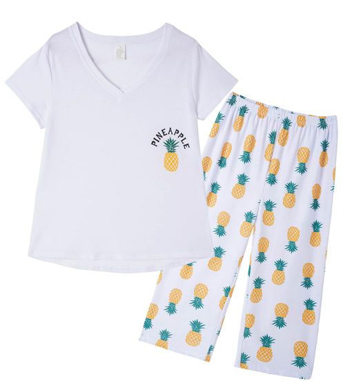 YIJIU Women's Short Sleeve Tops and Capri Pants Cute Cartoon Print Pajama Sets 3X-Large Pineapple