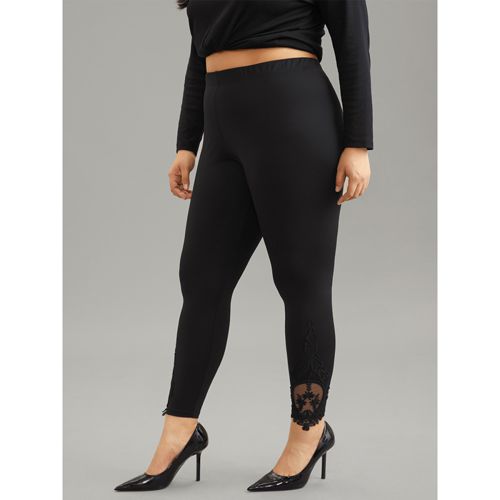 Plus Size High Rise Crochet Lace Mesh Hem Leggings Women Black Casual High stretch Skinny High Rise Dailywear Leggings BloomChic 12/L