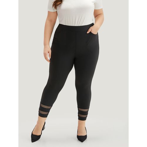 Plus Size Plain Lace Patchwork Cut Out Legging Women Black Casual High stretch Skinny High Rise Dailywear Leggings BloomChic 10/M