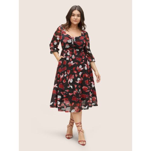 Plus Size Floral Print Drawstring Mesh Ruched Dress Black Women Elegant Lined Square Neck Half Sleeve Curvy Midi Dress BloomChic 30/6X
