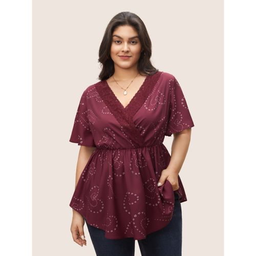 Plus Size Scarlet Heart Lace Patchwork Wrap Elastic Waist Blouse Women Elegant Short sleeve Overlap Collar Everyday Blouses BloomChic 12/L