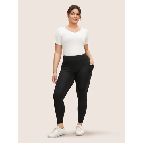 Plus Size High Rise Patched Pocket High Stretch Leggings Women Black Casual High stretch Skinny High Rise Everyday Leggings BloomChic 14-16/1X