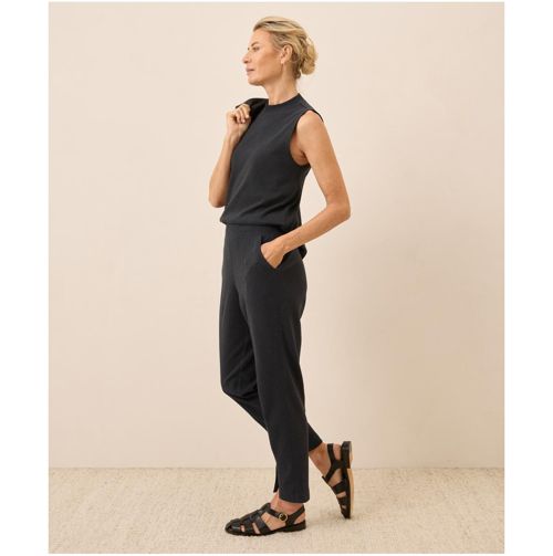 Pact Women's Airplane Tapered Leg Pant - Charcoal heather