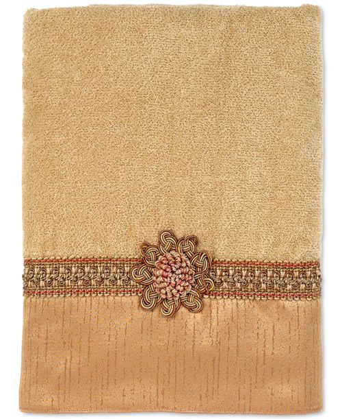 Avanti Braided Cuff Medallion Bath Towel, 25" x 50" - Rattan
