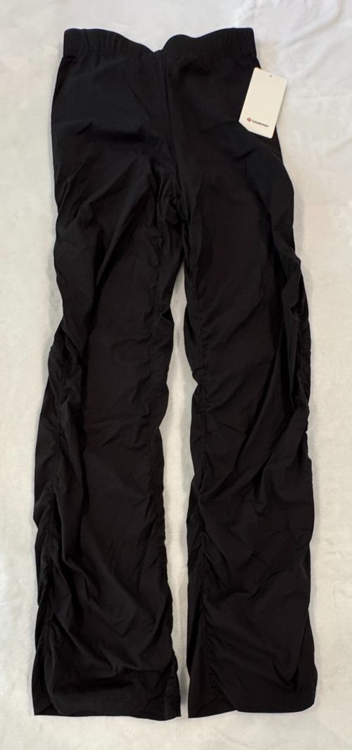 NEW lululemon Dance Studio Slim-Fit High-Rise Flared Pant BLACK SZ Medium NEW !