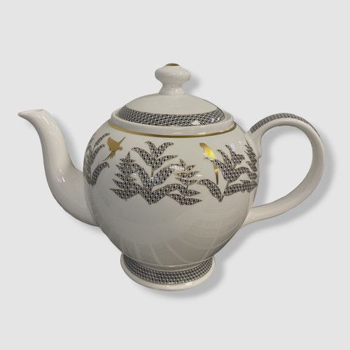 $398 Memo Paris White Caramel from Kedu Scented Candle in Tea Pot