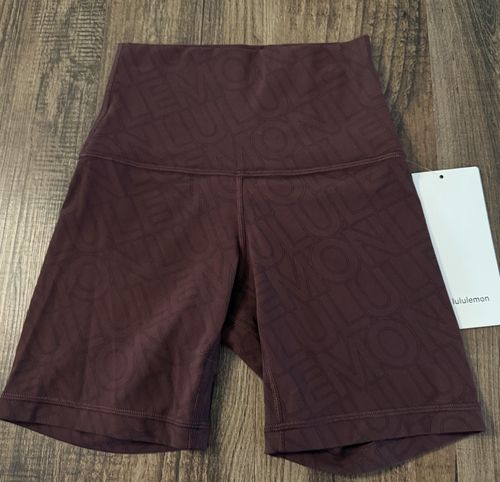 NWT Lululemon Size 2 Align High-Rise HR Short 6” LWGP Maroon Logo $64