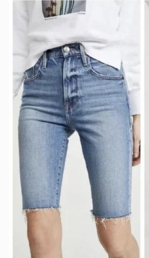 Women Frame Le Vintage Raw Edge Bermuda Shorts Denim Wash Style LVBRA439 Size 26