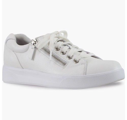 Women Munro Jamie Zip Comfort Sneaker Soft Leather White M121310