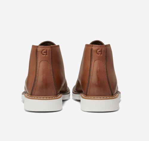 Men Cole Haan The Go-To Lace Chukka Leather Boots Woodberry/Silver Birch C36528