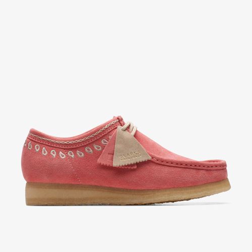 [26170539] Mens CLARKS WALLABEE - PINK EMBROIDERY