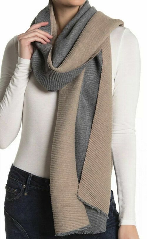 14th & Union Women’s Pleated Double Sided Scarf Tan /Grey One Size