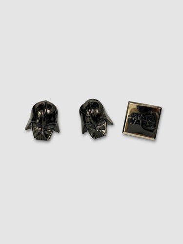 $501 Cufflinks Inc. Mens Sterling Silver Star Wars Darth Vader Lapel Pin Set