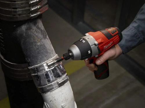 Milwaukee M12 Cordless Lithium-Ion No-Hub Driver