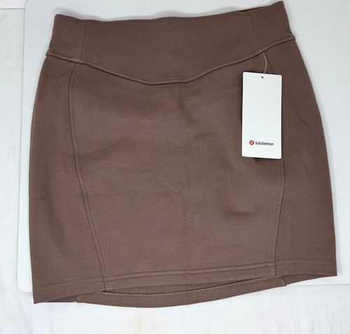 Lululemon Scuba Mid-Rise Mini Skirt Taupe Taupetastic Women's Medium M