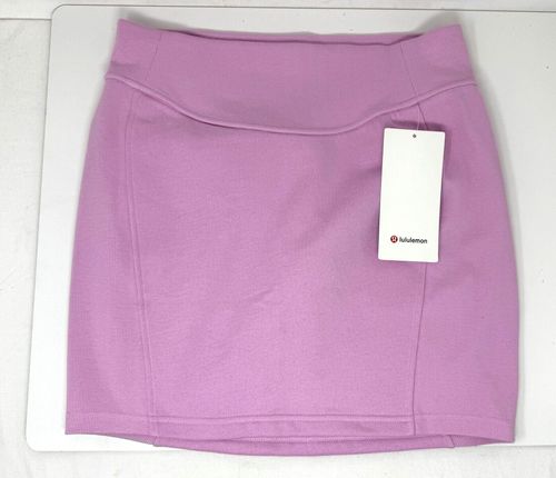 Lululemon Scuba Mid-Rise Mini Skirt VITP Vita Pink Women's Large L